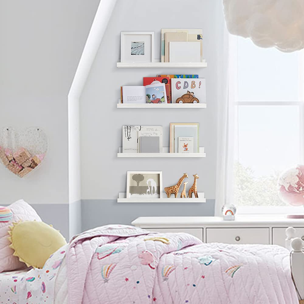 Forbena multiple-shelves configurations allow long runs or vertical stacking