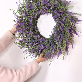 FOTEEWL porch wreath brings seasonal flair to outdoor spaces.