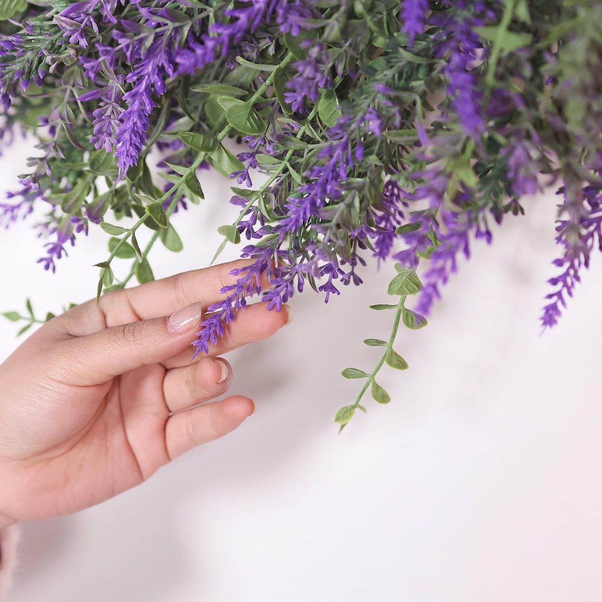 FOTEEWL spring-summer-fall wreath enhances any space with lavender color.