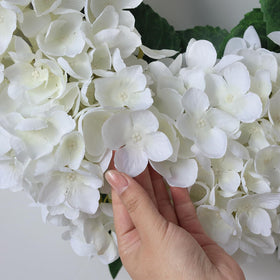FOTEEWL wreath on mantel decor adds natural pop to living spaces.