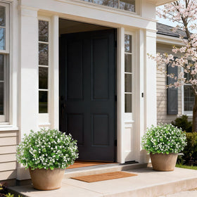 FOTEEWL sun-resistant artificial greenery designed for outdoor environments.