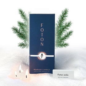 Foton Pearled Candle 18oz in a simple container, showcasing refillable design and clean-burning performance.