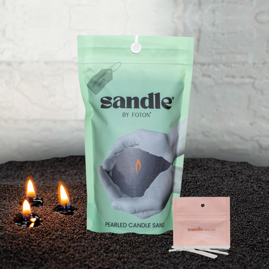 Foton Sandle pearled candle 10oz in black, versatile centerpiece for calm evenings.