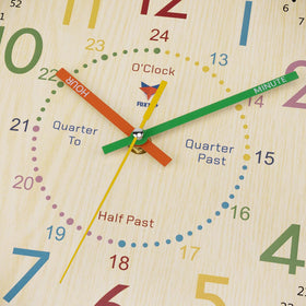 Foxtop clock back features a hanging slot for easy mounting