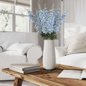 Fqueelvys 33.86-inch larkspur stems create lush visuals.
