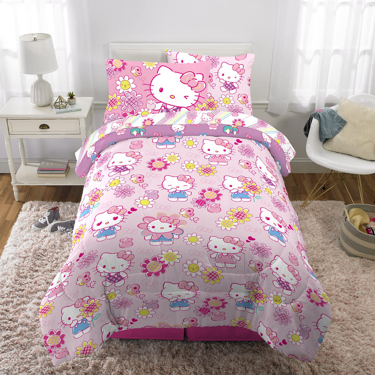 Franco Hello Kitty fitted sheet coordinates with the prints for a cohesive setup