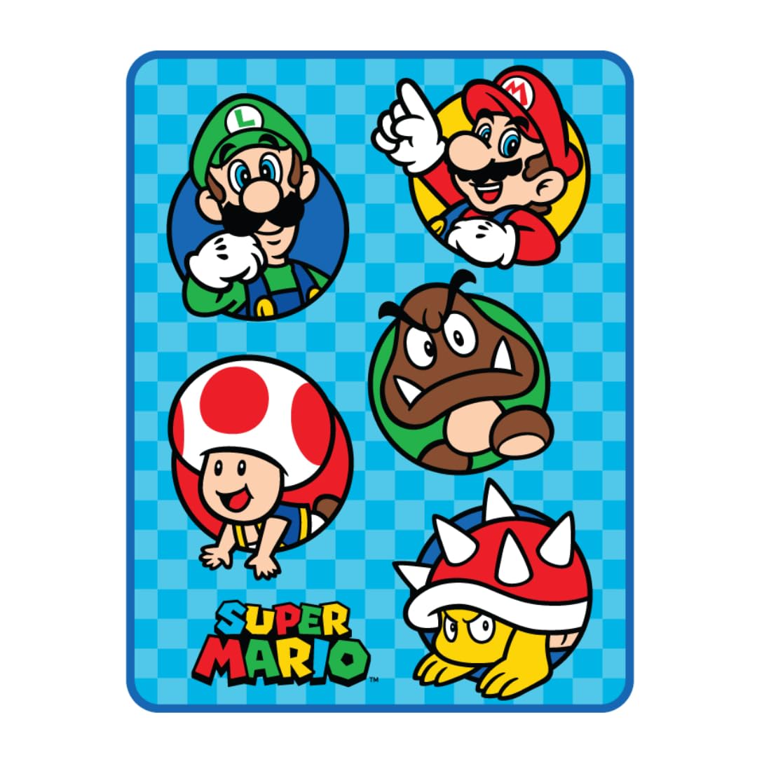 Franco Nintendo Super Mario throw featuring Mario and friends, perfect for cozy snuggles and playtime warmth.
