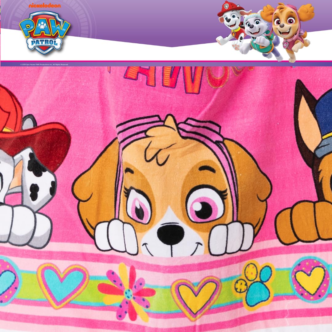 Franco Paw Patrol towel wrap with corner pockets for secure wearing