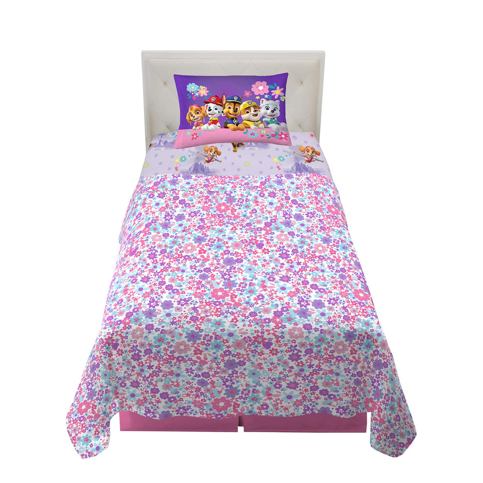 Franco Paw Patrol girls fitted sheet with vibrant character art on soft lilac background