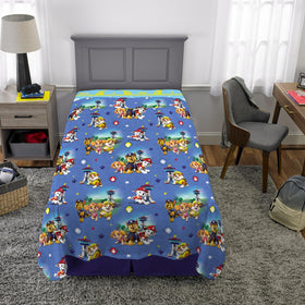 Franco Paw Patrol rescue vehicles print flat sheet brightens the sleep setup.