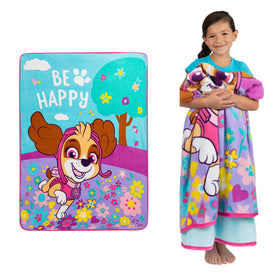 Franco Paw Patrol Skye throw close-up showing plush design for cozy use.