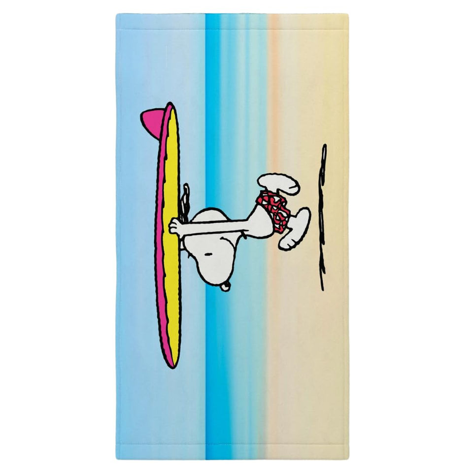 Franco Snoopy surfing towel for beach days and quick drying.