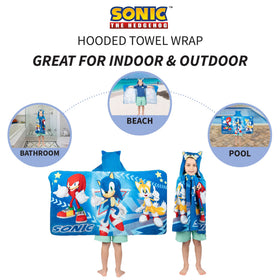 Franco Sonic hooded towel wrap corner pockets keep it secure during wear.