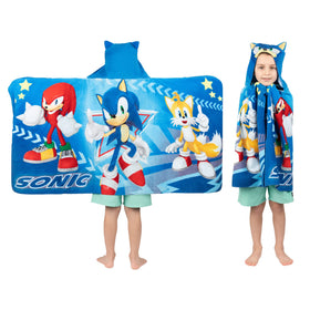 Franco Sonic hooded towel wrap front view; quick-drying after pool time.
