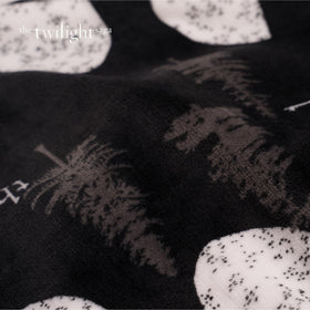 Franco Twilight Saga Throw ultra-soft plush provides inviting comfort for chilly nights.