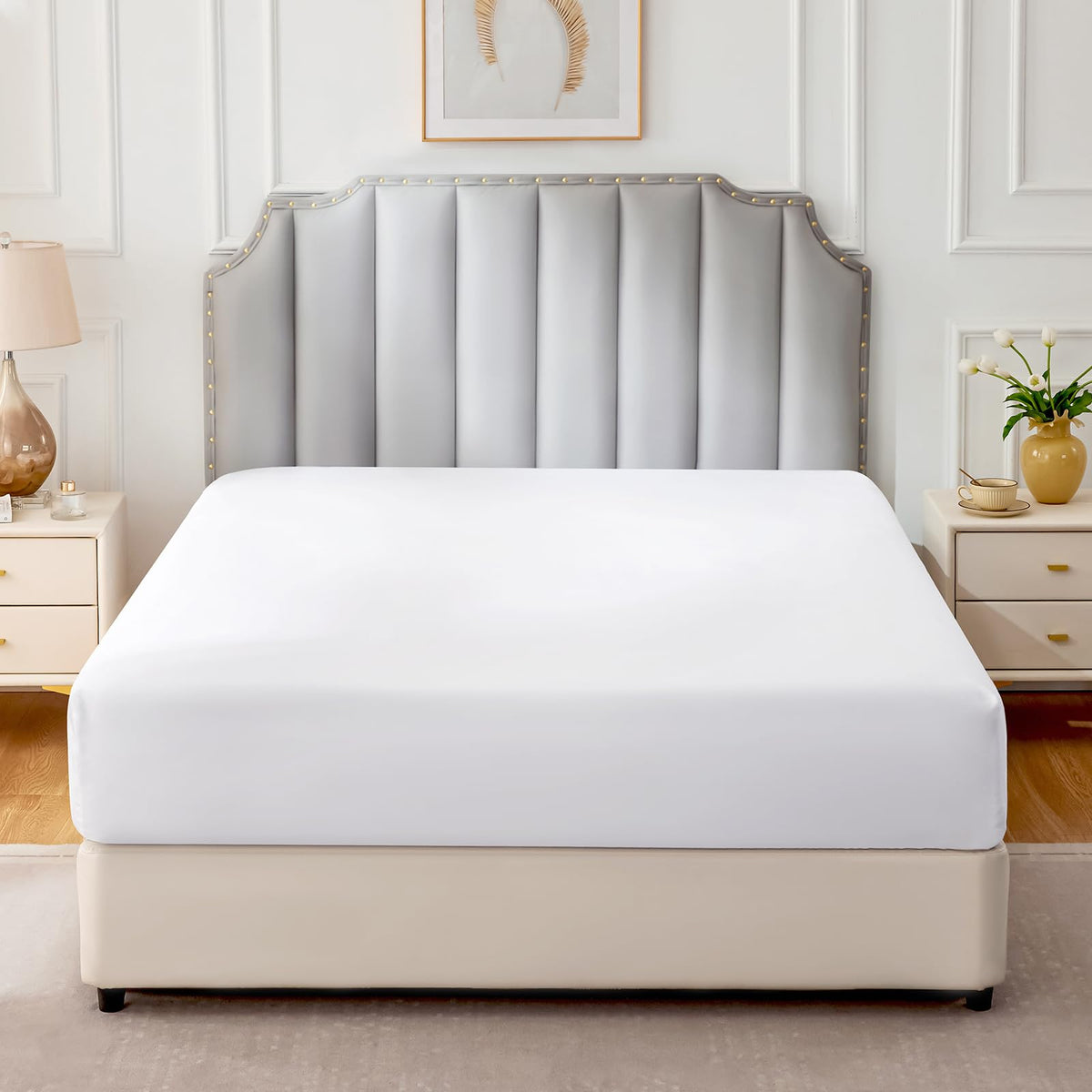 FreshCulture queen fitted sheet elastic edge showing secure fit on deep mattresses