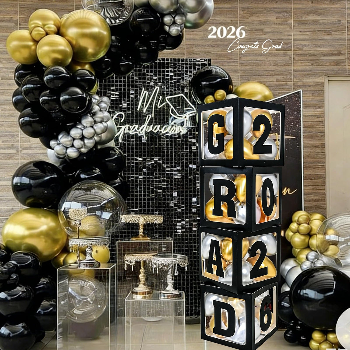 Frigg 2026 party supplies create photo-friendly backdrops.