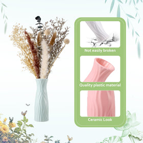 FRIUSATE pink bud vase, brings soft color to wedding decor.