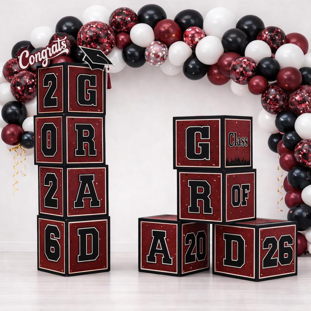 Froova photo-area decor helps spotlight graduates during celebrations