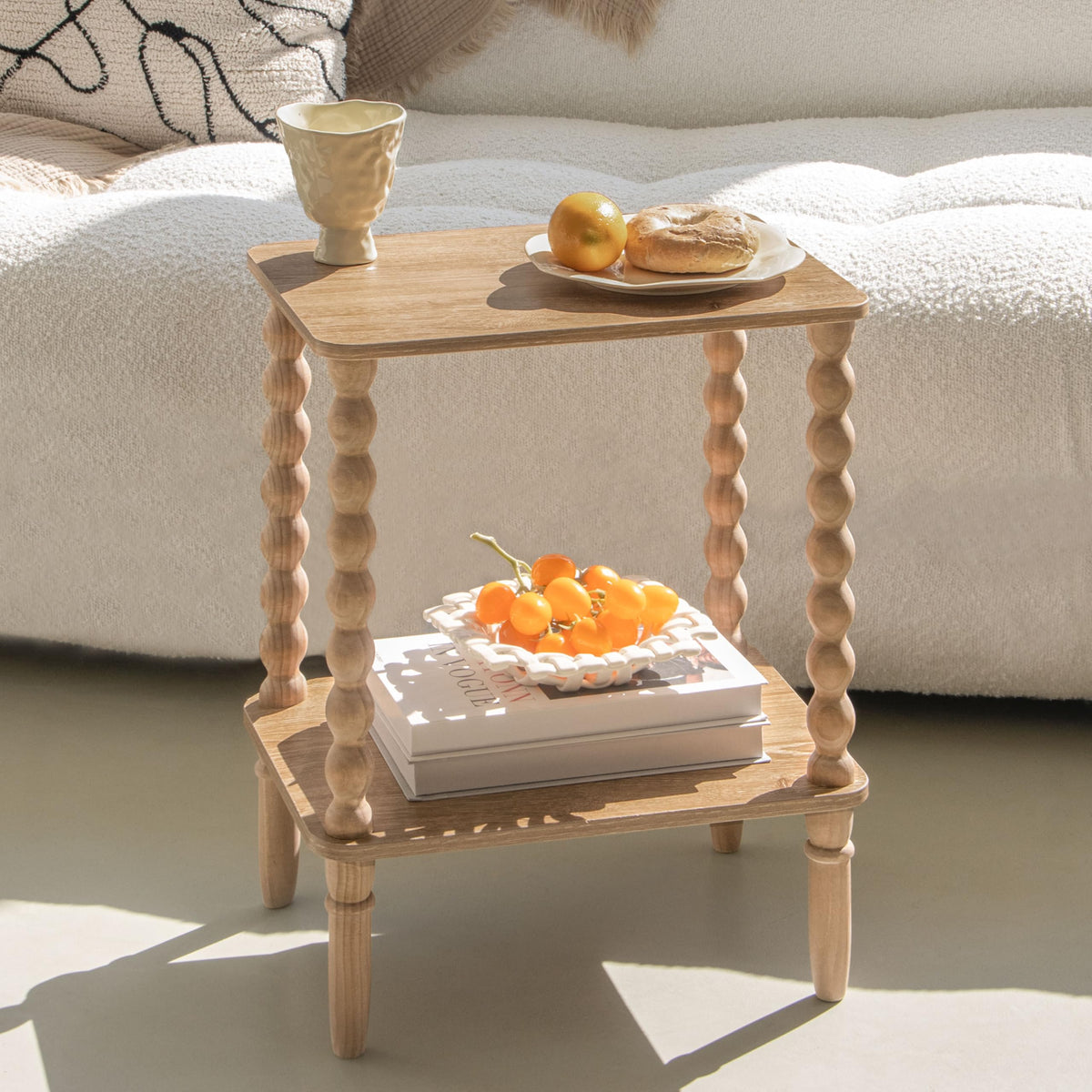 Fultyle solid wood legs and MDF base offer lasting stability.
