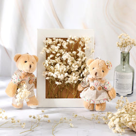 Fumete dried baby breath flowers for cards, invitations, and crafts