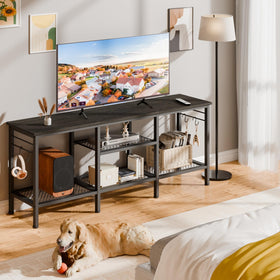 Furologee open-design shelves simplify decoration and device placement.