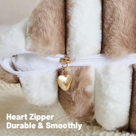FUTEI heart-pull zipper pillow cover for easy insert changes and chic decor