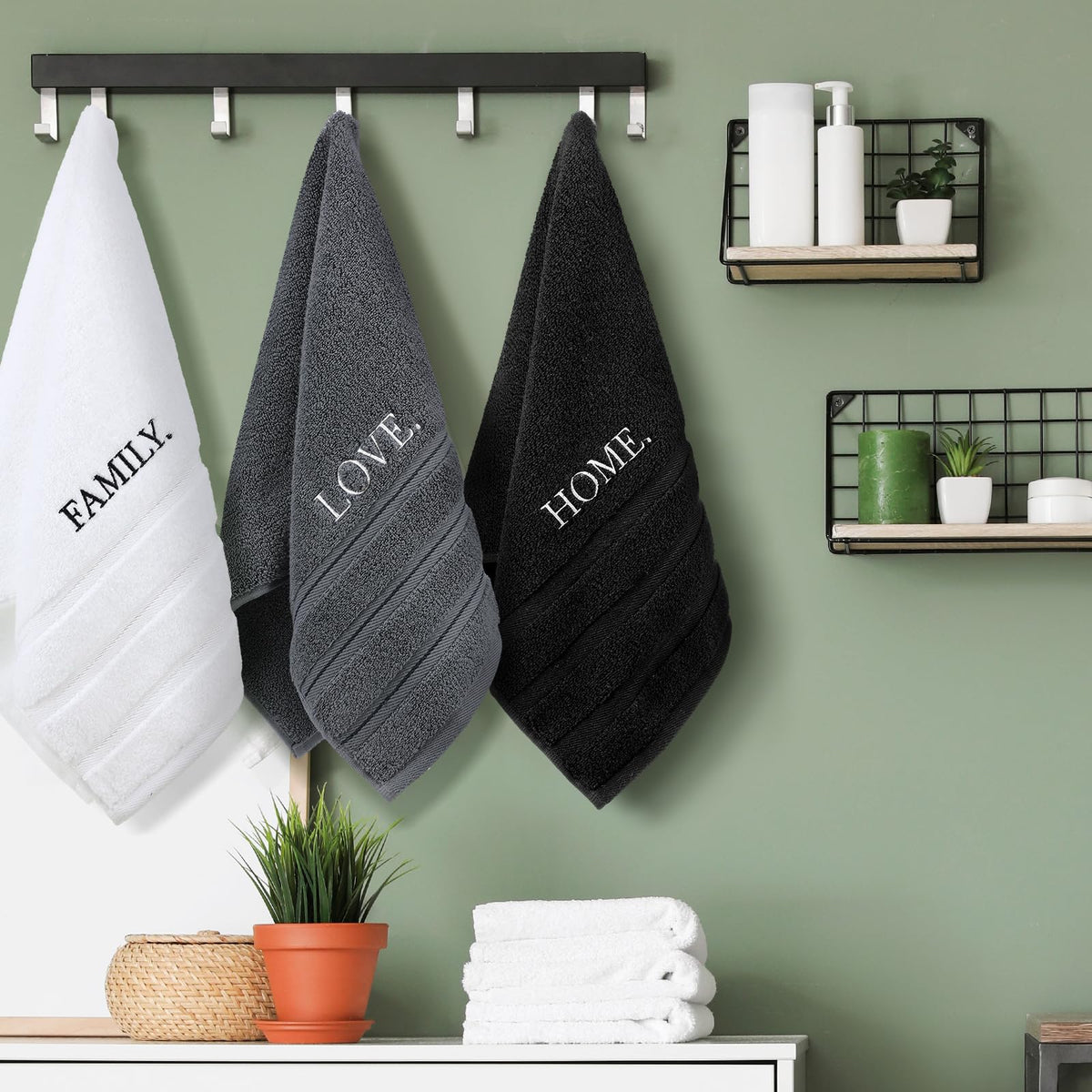 FuWeave 100% cotton towels offering quick-dry performance