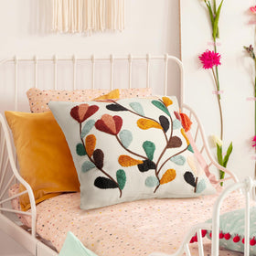 Hidden zipper design on FuWeave pillow cover for easy removal and cleaning.