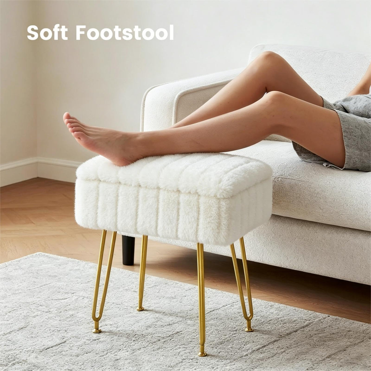 FUXA anti-slip feet protect floors while keeping the stool stable on any surface.