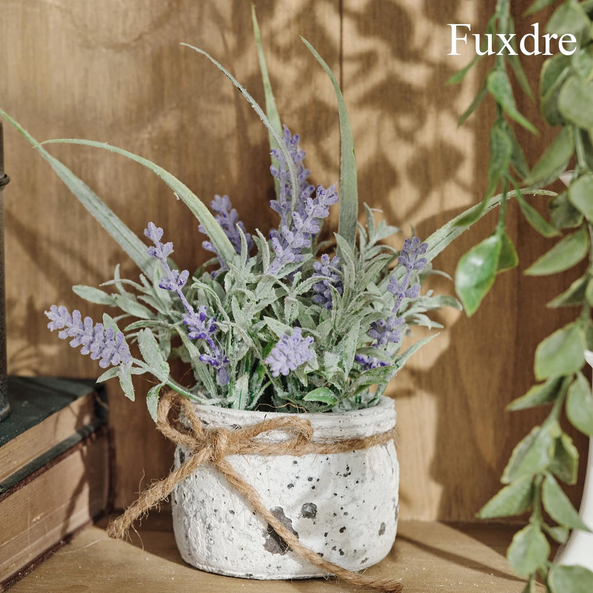 Fuxdre artificial lavender two-pack, gift-ready home decor.
