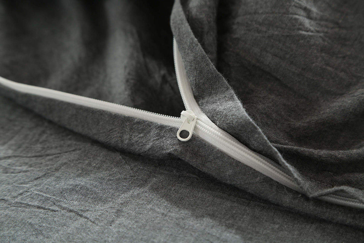 F.Y.Dreams grey duvet cover displays long-side zipper for easy access.