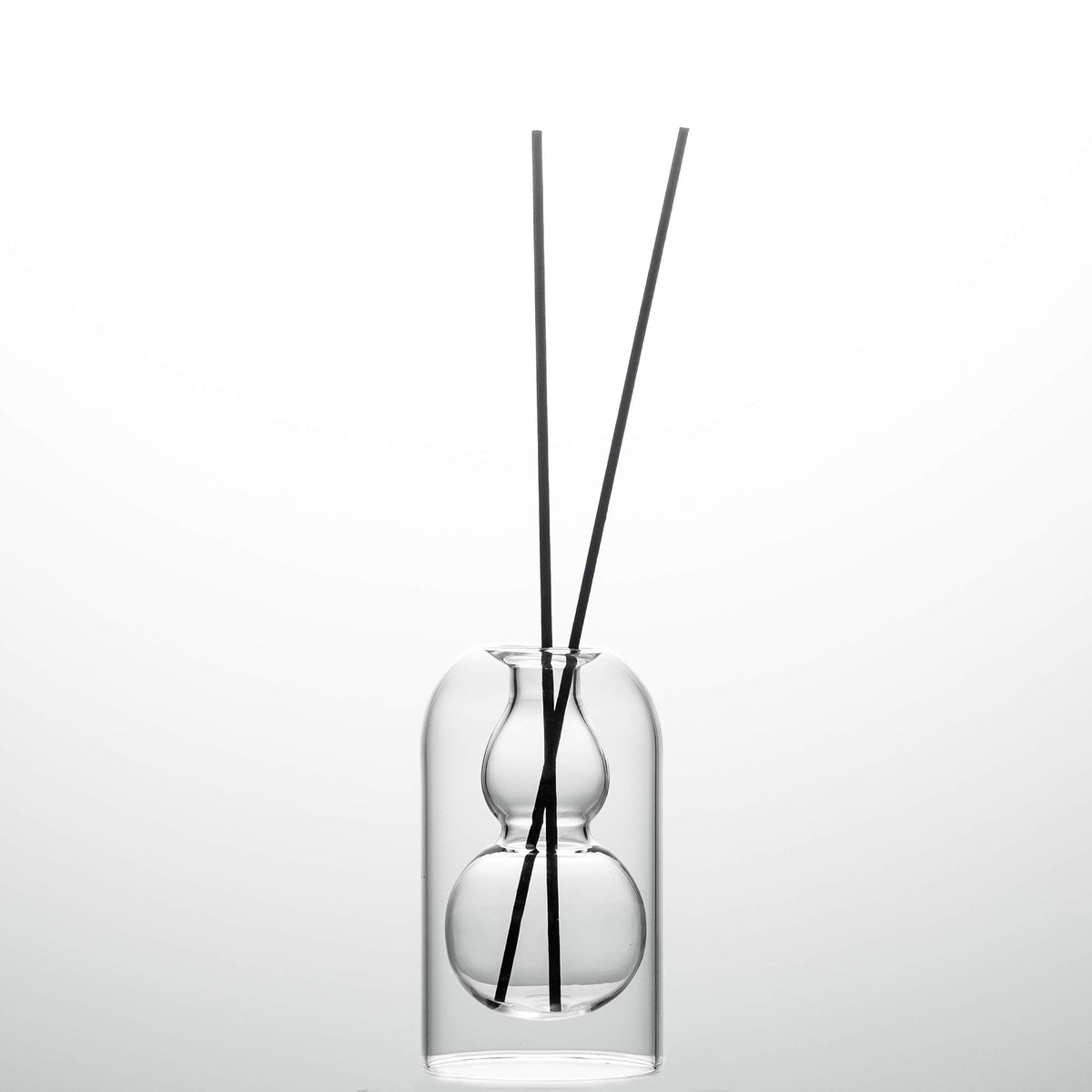 GalDal diffuser bottle decor-ready accent for shelves and tables.