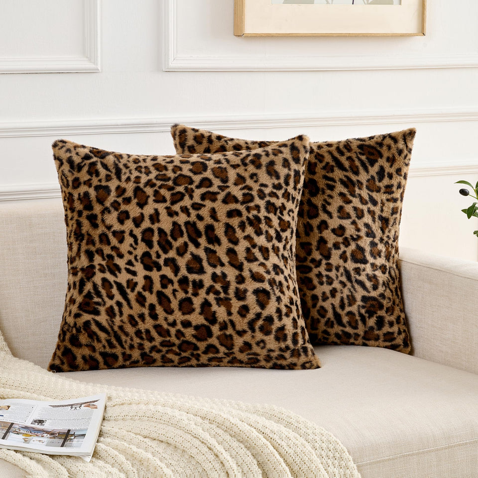 GALMAXS7 cheetah pillow cover front view with plush faux fur for cozy living spaces