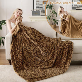 GALMAXS7 Cheetah Throw Blanket spread on bed shows 50x60 inch size