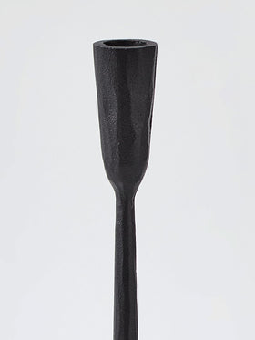 Ganwu glossy black wrought iron candlesticks offer bold, enduring style