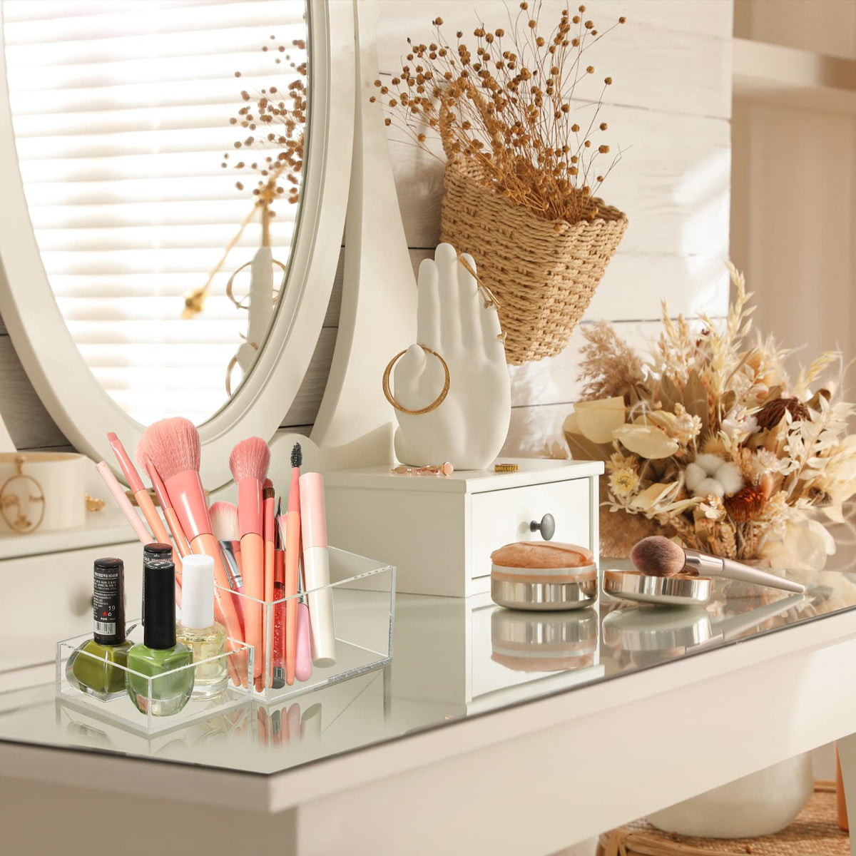 Geelin six sizes cube display options suitable for jewelry, decor, and crafts.