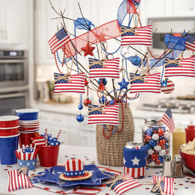 Geelin tree décor patriotic ornament for USA-themed display.