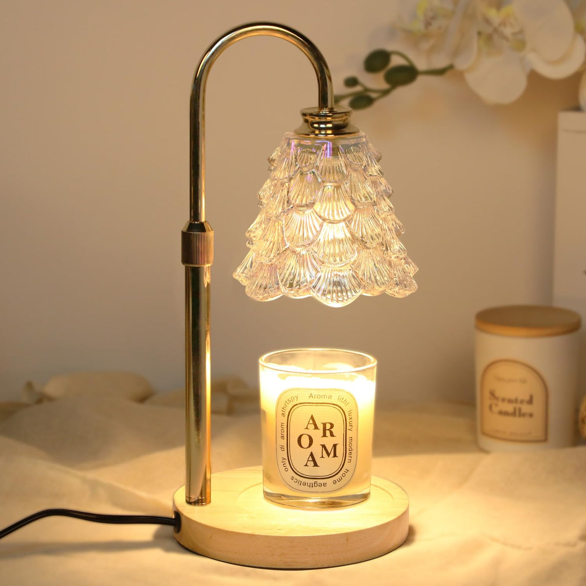 GEEZO fragrance candle warmer lamp base with frosted metal finish for elegant ambience.
