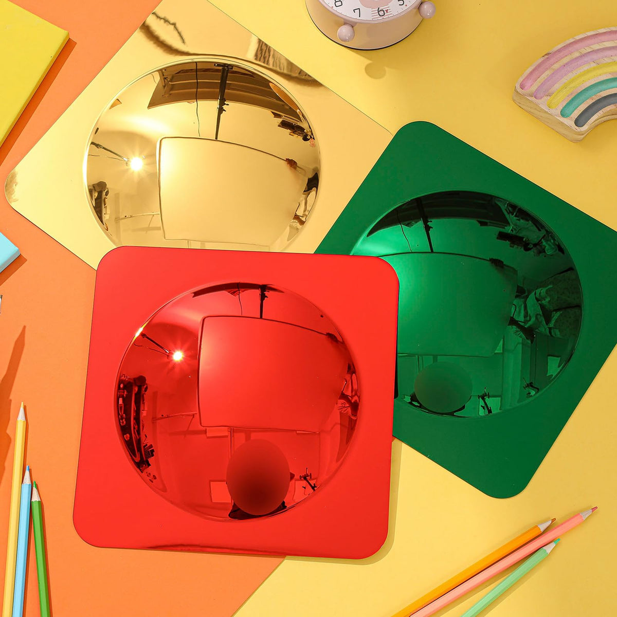 Geiserailie mini sensory mirror set supports visual-motor development during play.