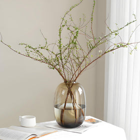 GeLive brown glass vase wedding centerpiece idea with long stems.