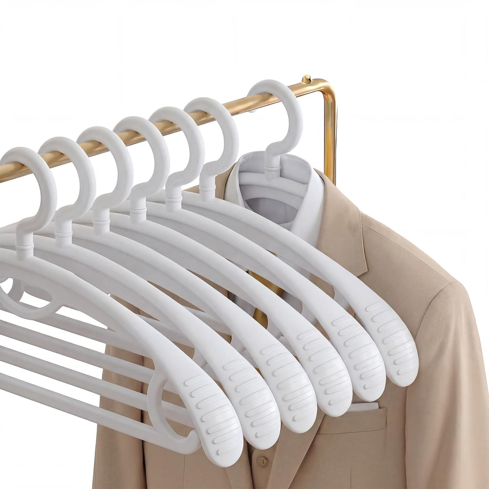 GemWonder plastic hanger with 360-degree rotation for flexible closet organization