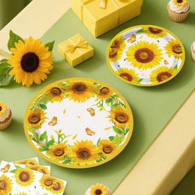 Generic sunflower balloons set to brighten the party circle