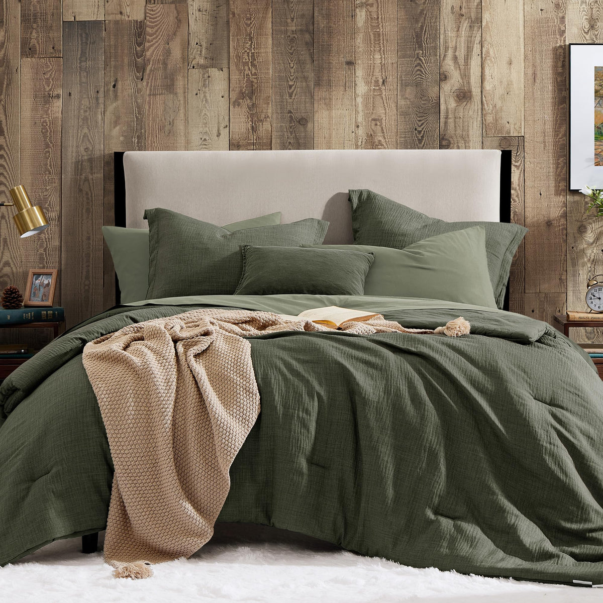 Geniospin dark olive green queen comforter texture closeup highlighting woven detail for a premium look