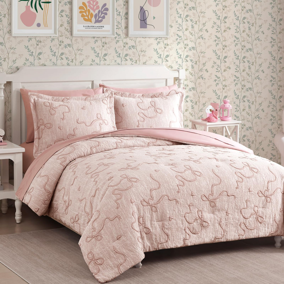 Geniospin pink twin fitted sheet with a deep pocket for a snug fit