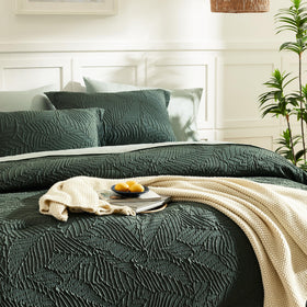 Geniospin queen sham 20x26 enhances the botanical bedding aesthetic.