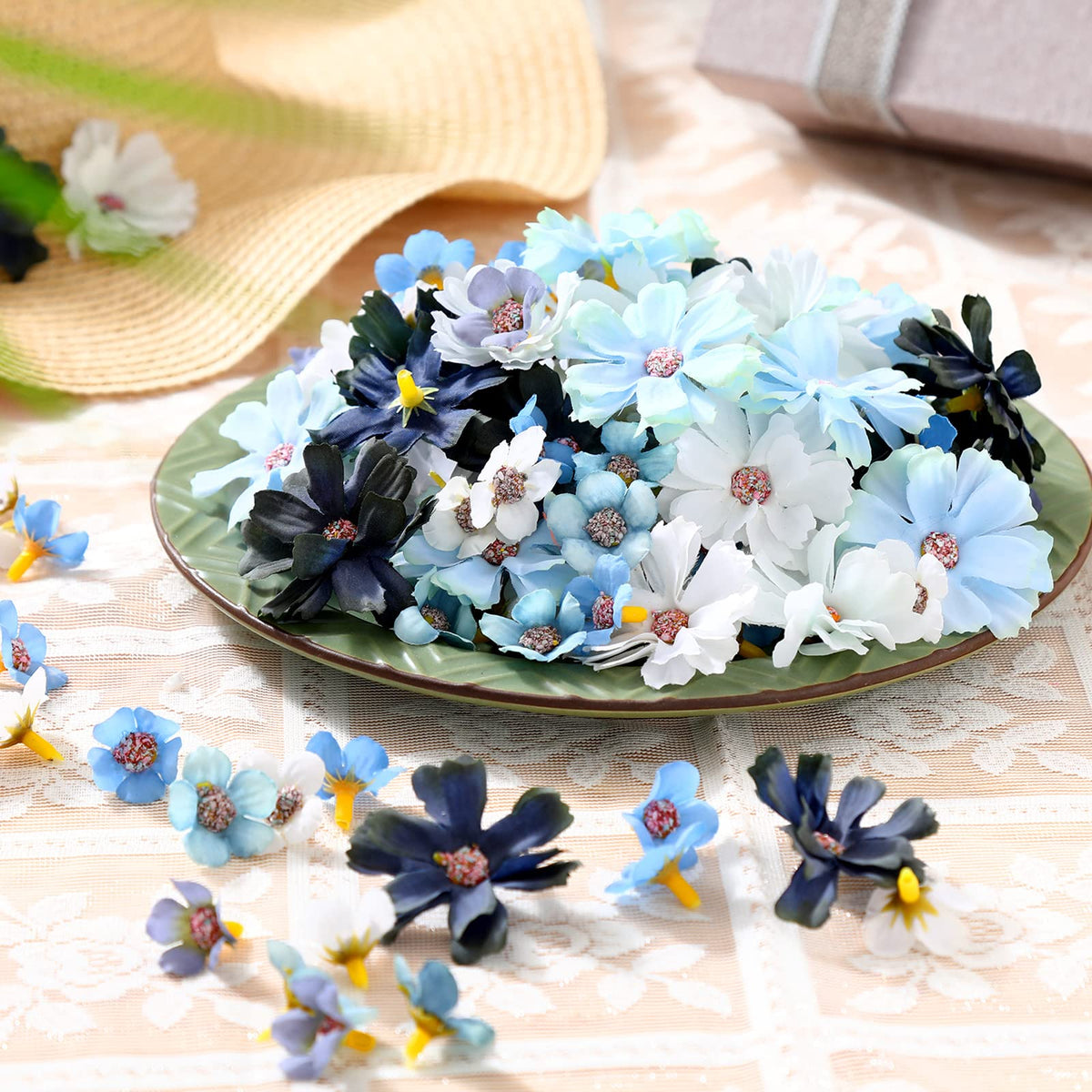 Geosar mini silk flowers 4.5 cm diameter for delicate DIY decor