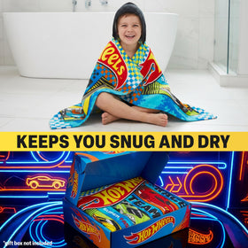 Get Trend Hot Wheels bath towel with hood helps kids stay warm.