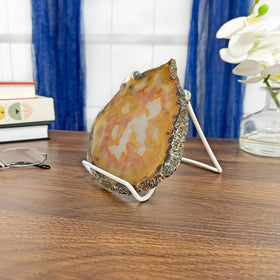 Folded Gibson Holders easel saves space and is easy to store