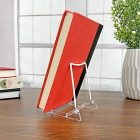 GIBSON HOLDERS 3PL folding design easel saves space for easy event storage.